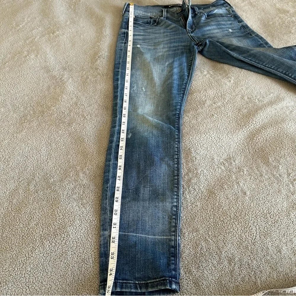 Express Faded distressed Women’s 0 Mid Rise Legging, Skinny Blue Denim Jeans